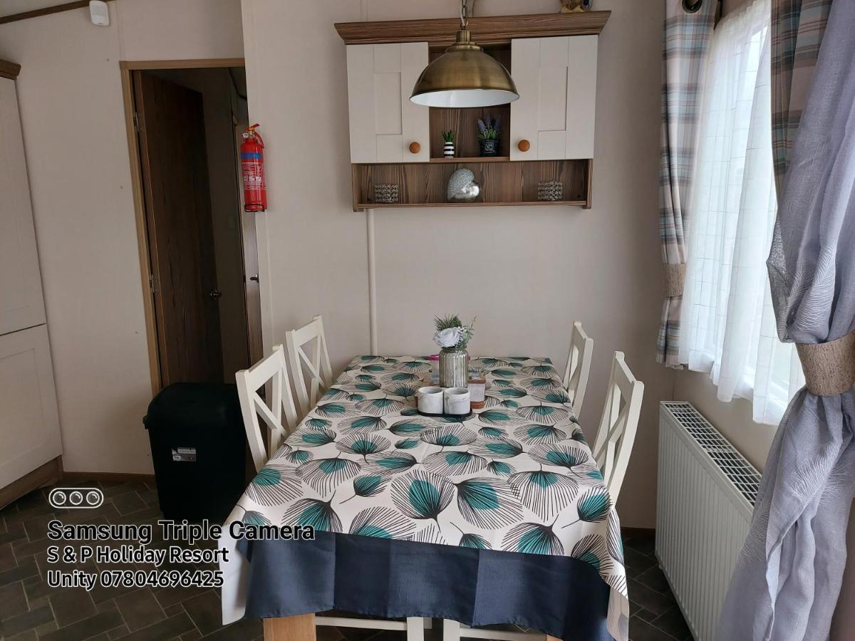 149 Holiday Resort Unity 3 Bedroom Passes Included برين المظهر الخارجي الصورة