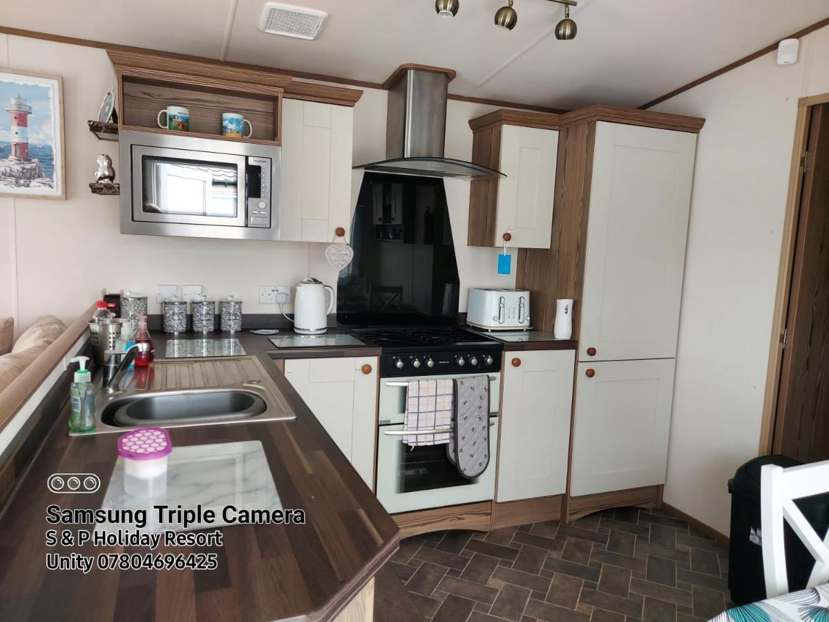 149 Holiday Resort Unity 3 Bedroom Passes Included برين المظهر الخارجي الصورة